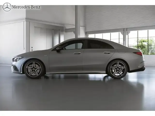Mercedes-Benz CLA 35 AMG