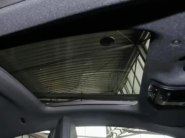 Mercedes-Benz CLE 300