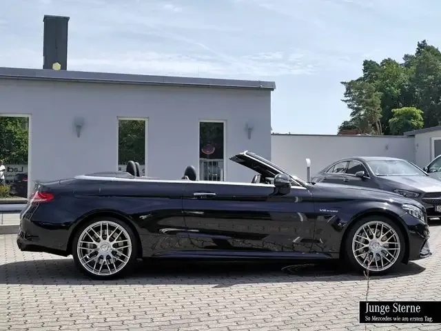 Mercedes-Benz C 63 AMG