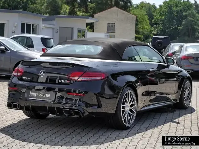 Mercedes-Benz C 63 AMG