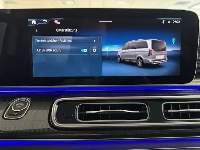 Mercedes-Benz V 220
