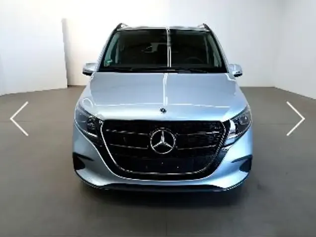 Mercedes-Benz V 220
