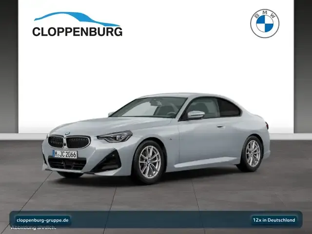 BMW 220