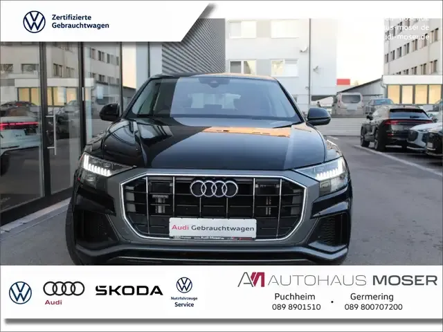 Audi Q8