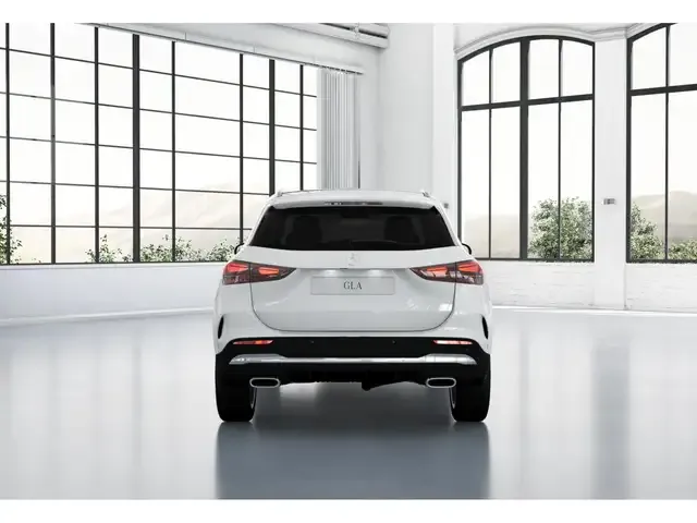 Mercedes-Benz GLA 200