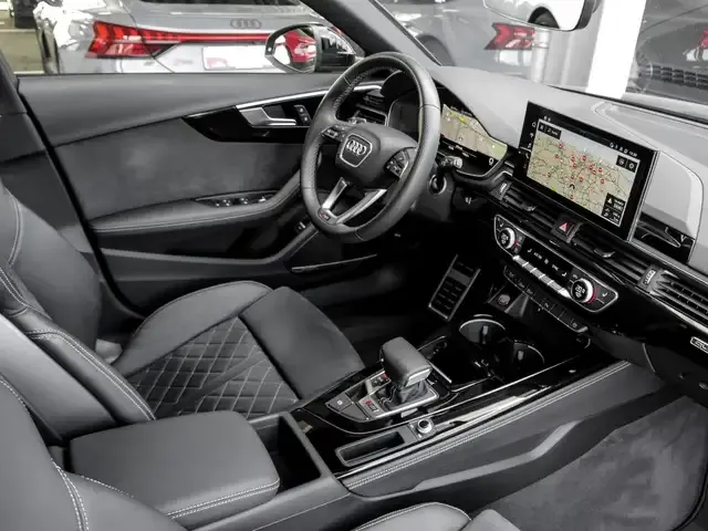 Audi RS4