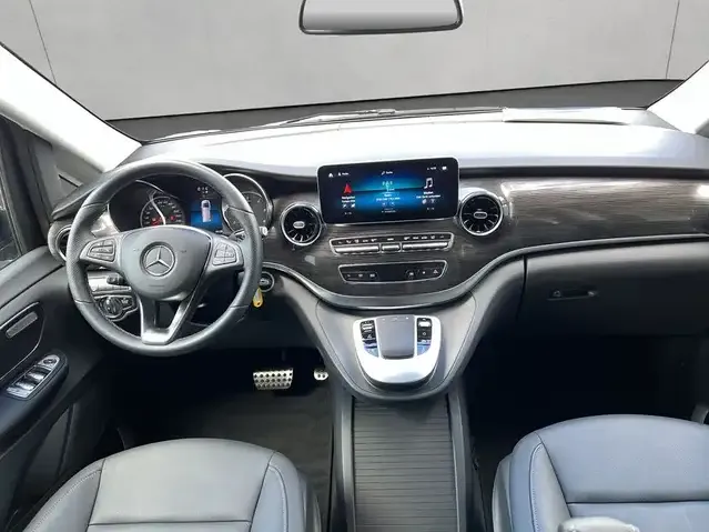 Mercedes-Benz V