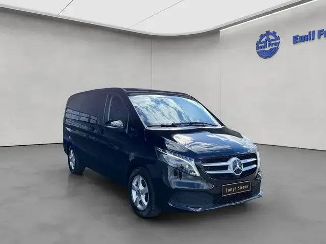 Mercedes-Benz V