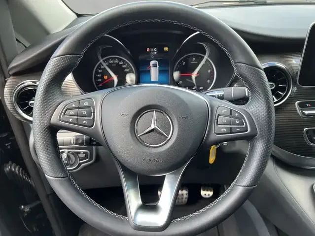 Mercedes-Benz V