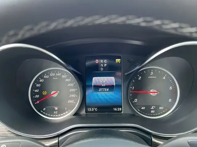 Mercedes-Benz V