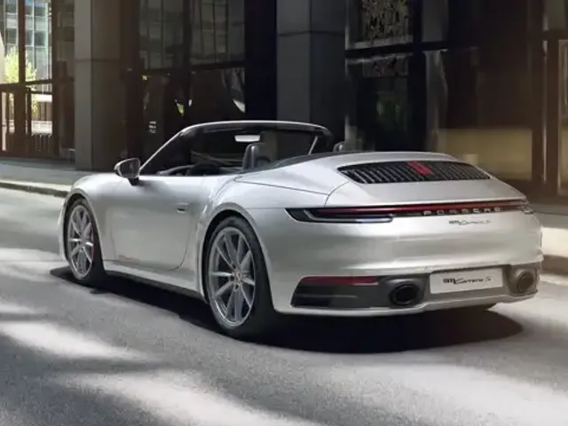 Porsche 992
