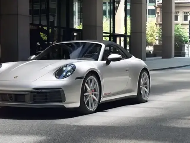 Porsche 992