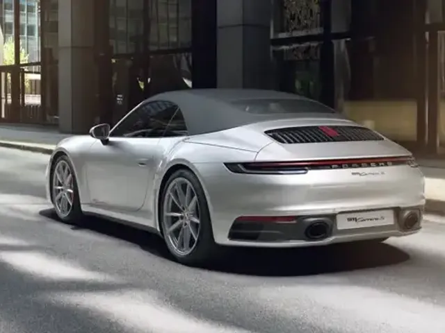 Porsche 992