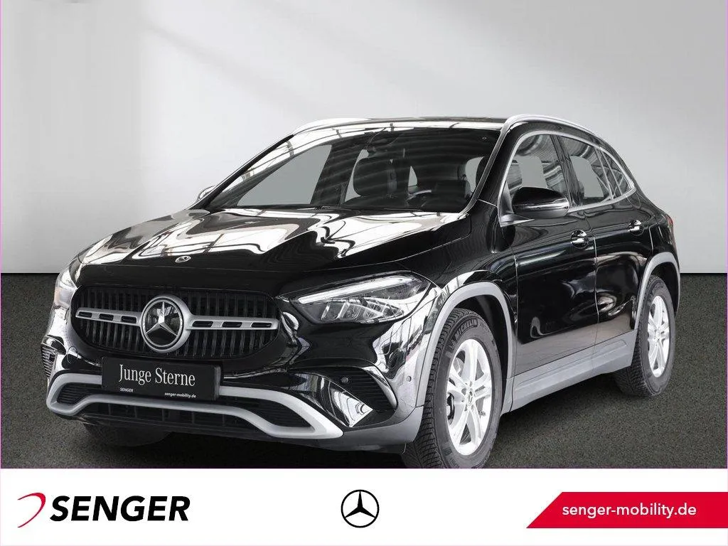 Mercedes-Benz GLA 200