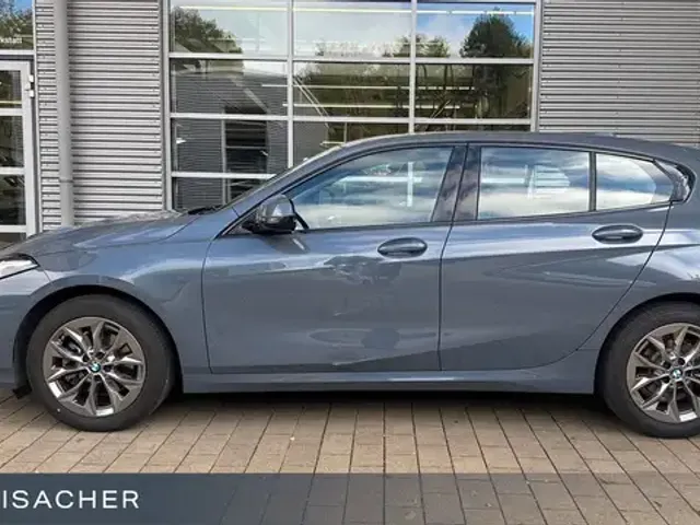 BMW 120