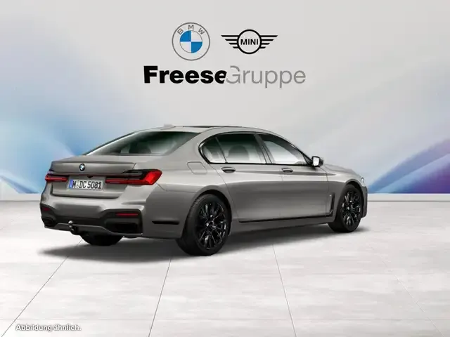 BMW 750