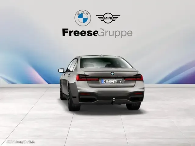 BMW 750