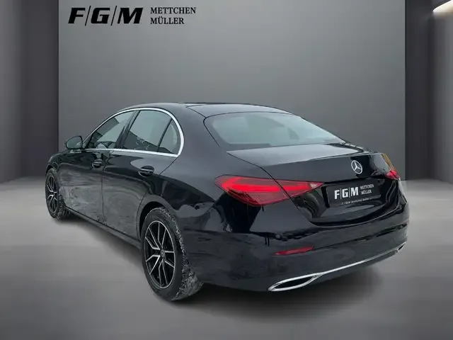 Mercedes-Benz C 220