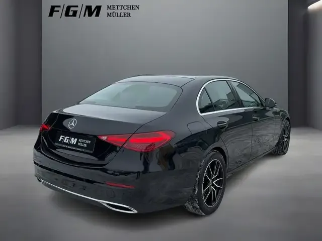 Mercedes-Benz C 220