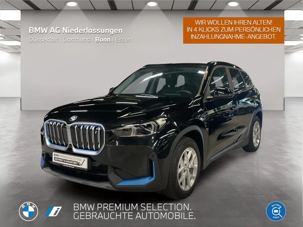 BMW iX1