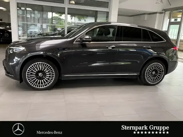 Mercedes-Benz EQC 400
