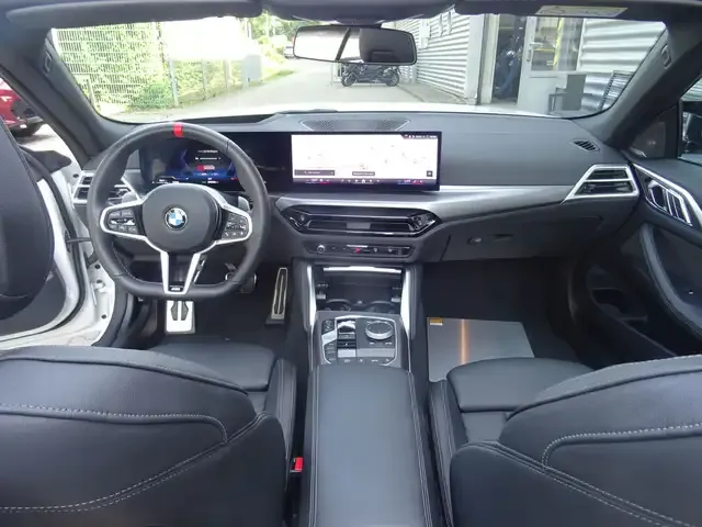 BMW 440