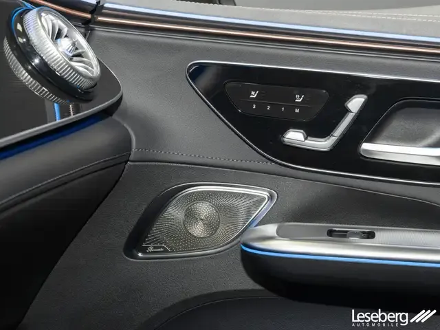 Mercedes-Benz EQE 300
