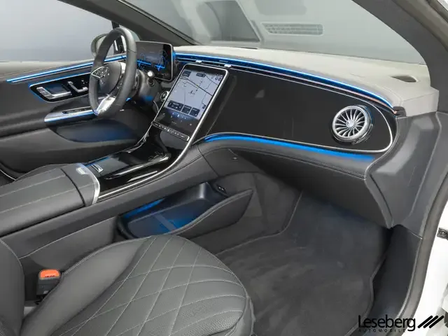 Mercedes-Benz EQE 300