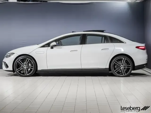 Mercedes-Benz EQE 300