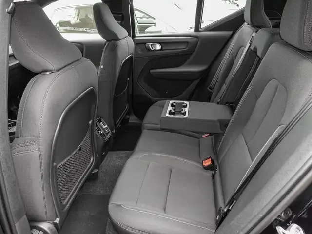 Volvo EX40