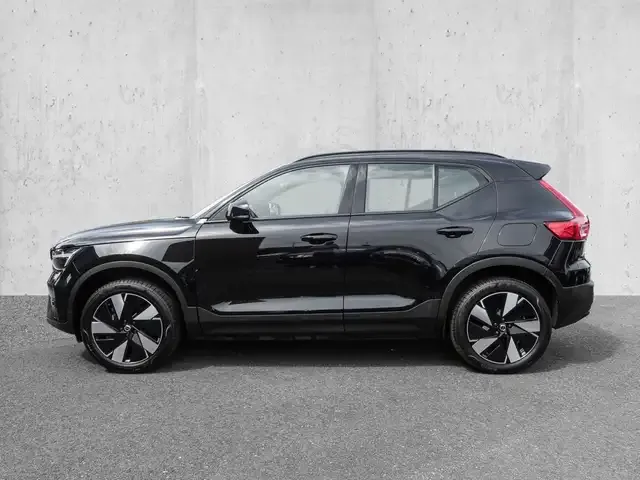 Volvo EX40