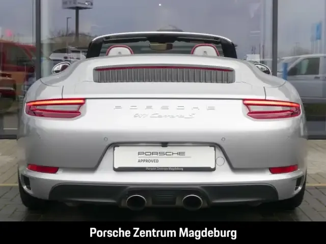 Porsche 991