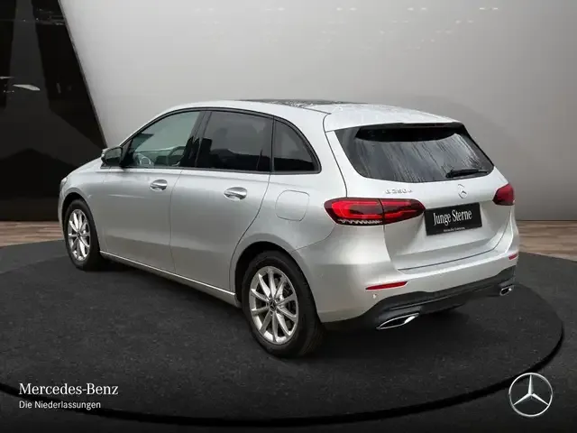 Mercedes-Benz B 250