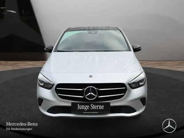 Mercedes-Benz B 250