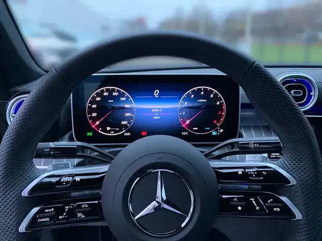 Mercedes-Benz CLE 200