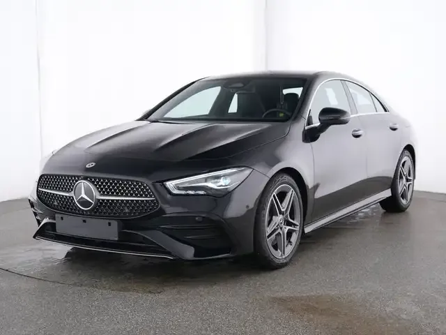 Mercedes-Benz CLA 220
