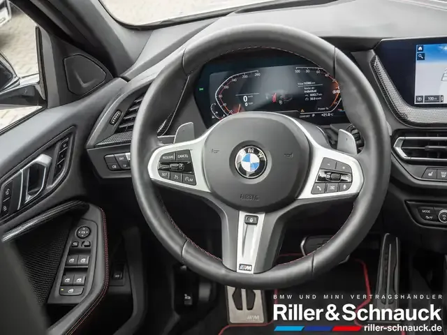BMW 128