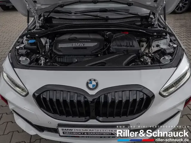 BMW 128