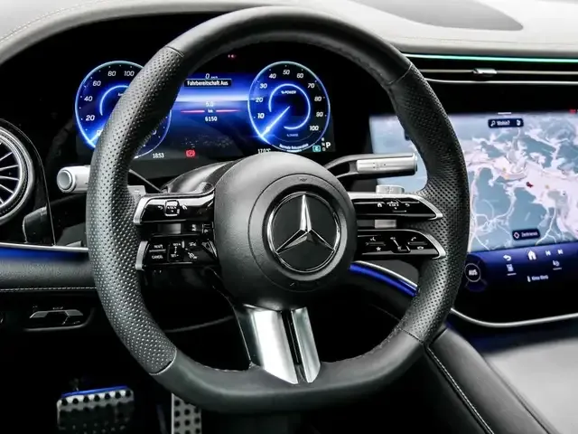 Mercedes-Benz EQS SUV