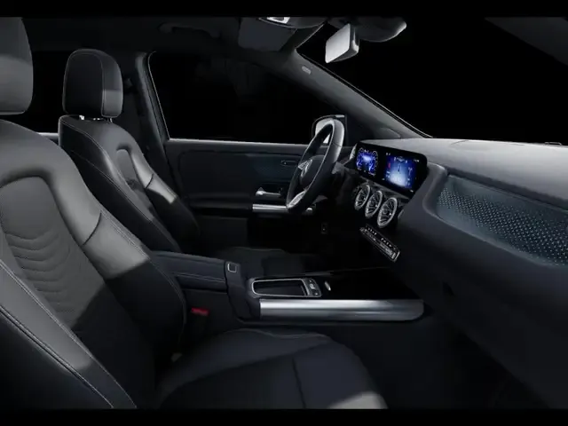 Mercedes-Benz EQA 300