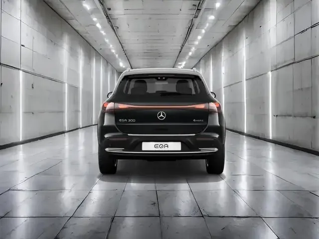Mercedes-Benz EQA 300