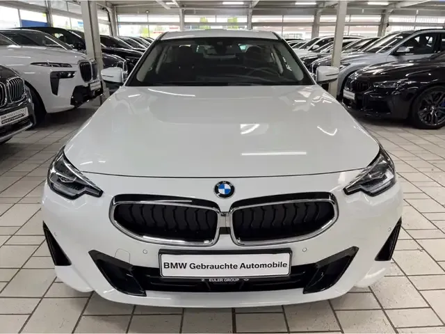 BMW 220