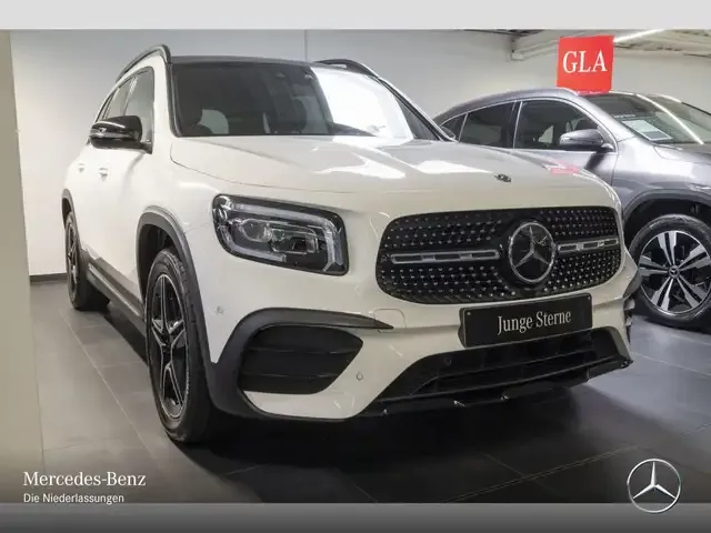 Mercedes-Benz GLB 250