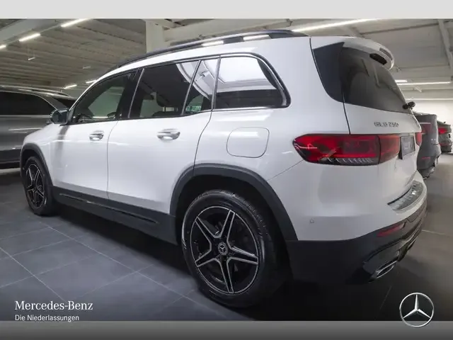 Mercedes-Benz GLB 250