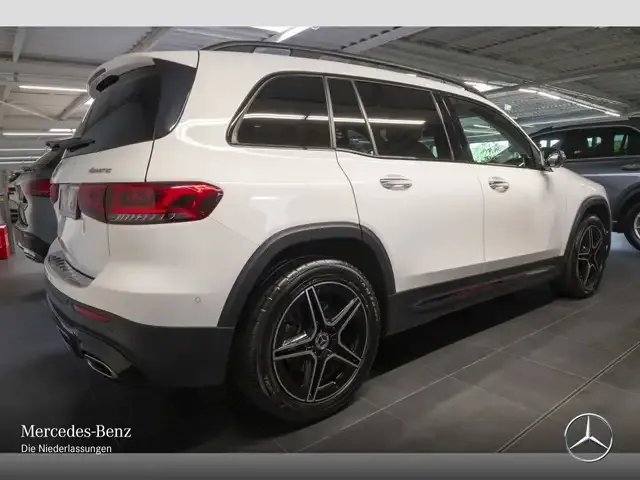 Mercedes-Benz GLB 250