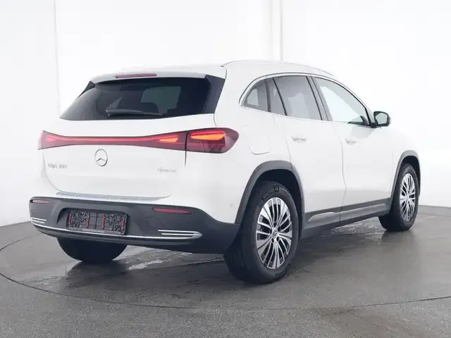 Mercedes-Benz EQA 300