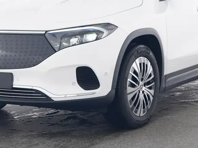 Mercedes-Benz EQA 300