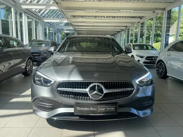 Mercedes-Benz C 180