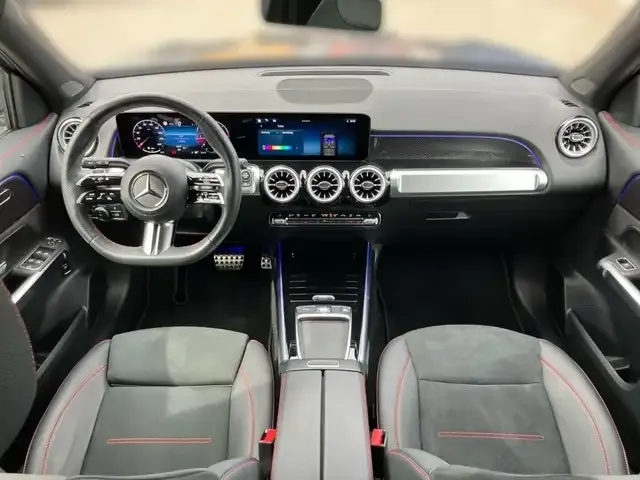 Mercedes-Benz GLB 200