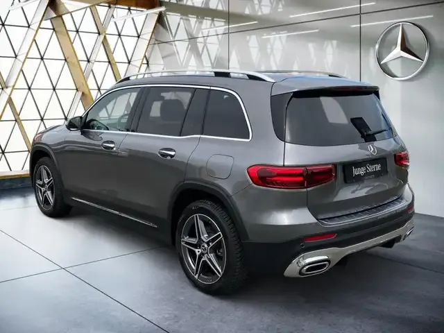 Mercedes-Benz GLB 200
